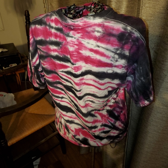 Tye dye shirt - Picture 3 of 4